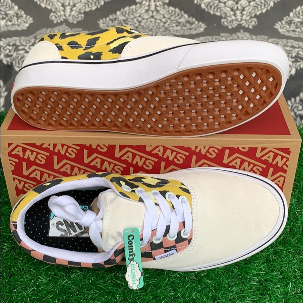 VANS COMFYCUSH ERA MIXED MEDIA WHITE/MULTI WMNS - Picture 3 of 16